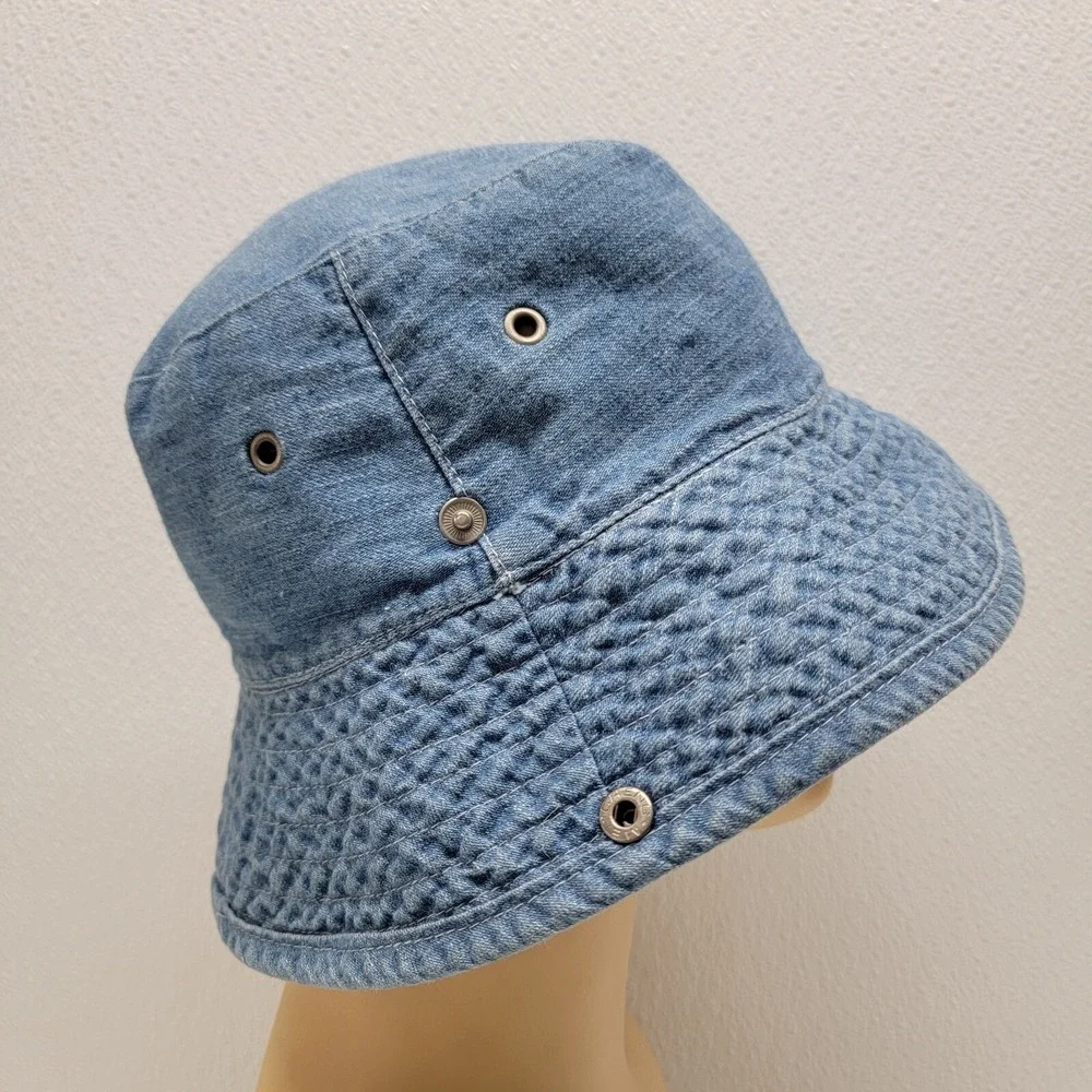 GAP side item